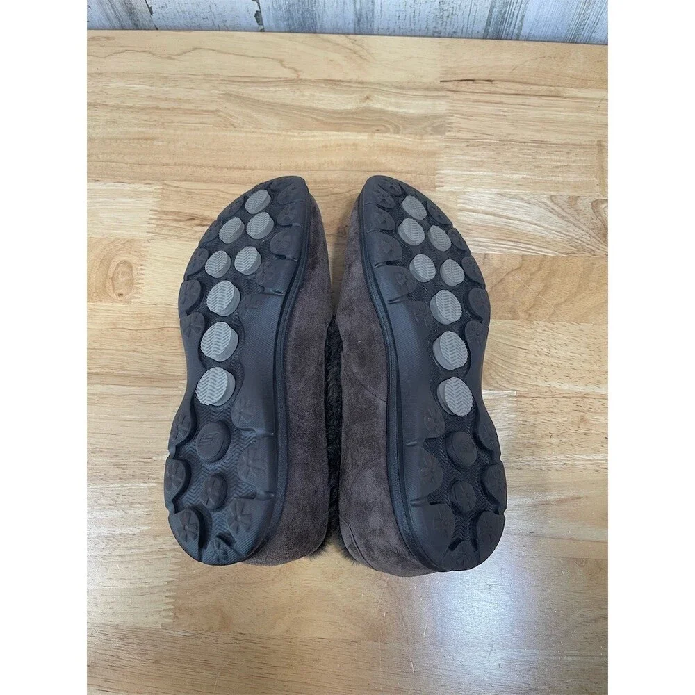 Skechers GO STEP Velvety Womens Slip-On Shoes Chocolate Brown Size 10 Cozy